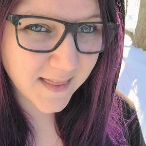 Meet your Posher, Marie